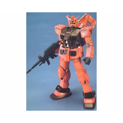 MG 1/100 RX-78-2 GUNDAM CHAR'S VER.