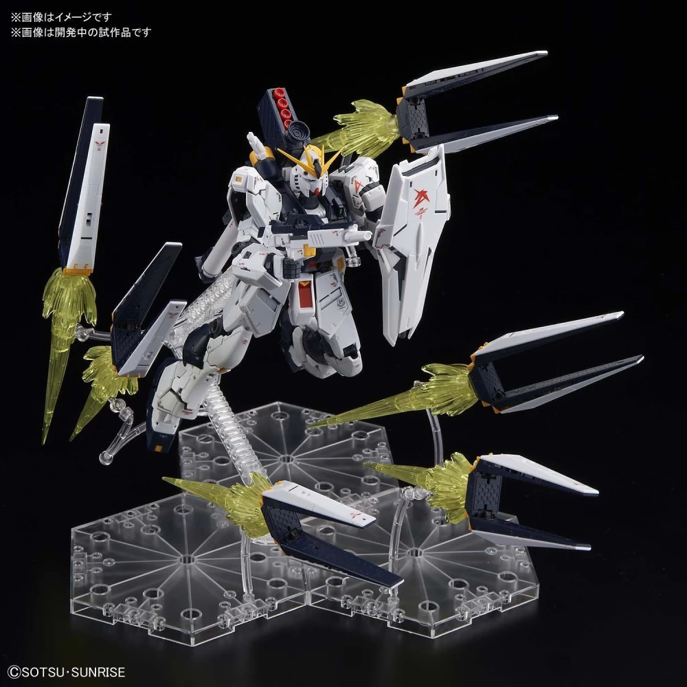 RG 1/144 GUNDAM NU GUNDAM + FIN FUNNEL EFFECT SET 1/144 – Image 2