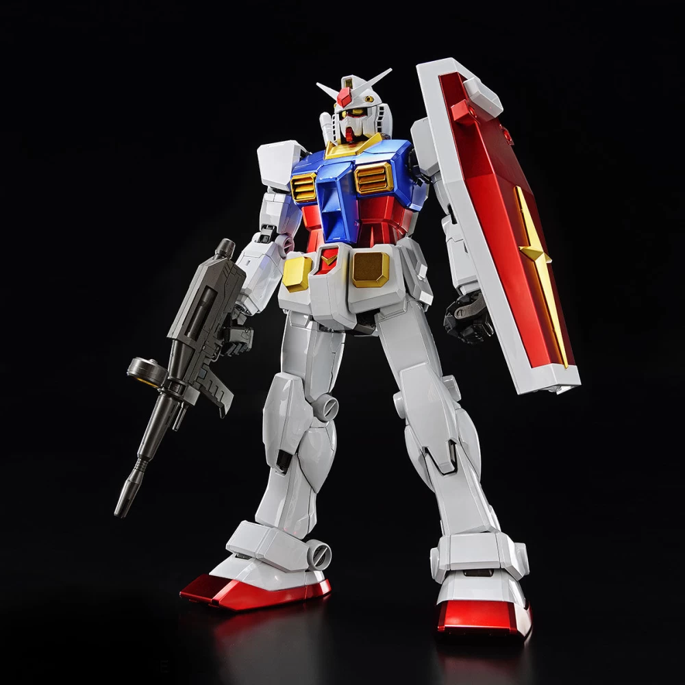 PG 1/60 RX-78-2 TITANIUM FINISH GUNDAM BASE LIMITED – Image 2