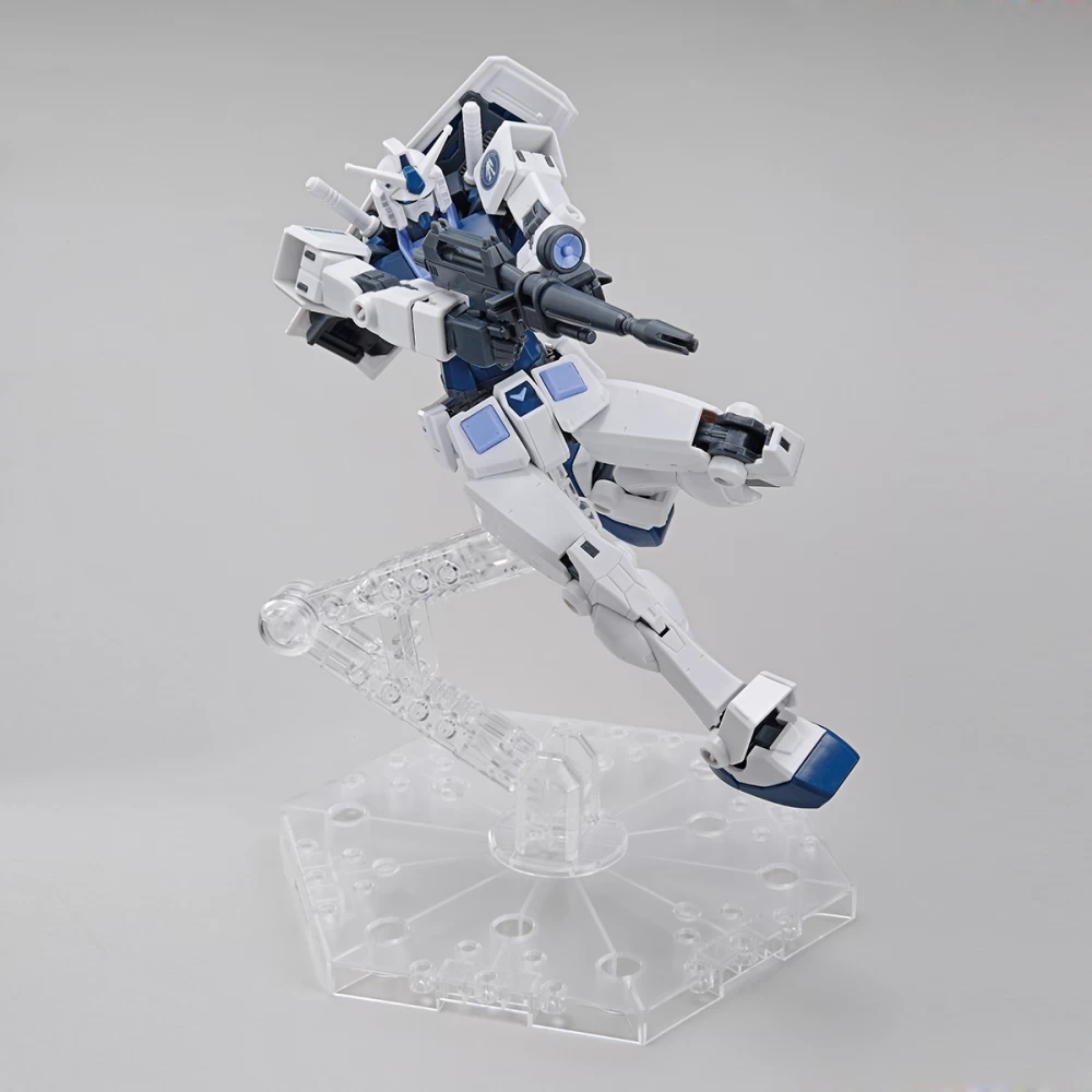 HG 1/144 RX-78-2 GUNDAM [BEYOND GLOBAL] [Gundam Base Color] – Image 4