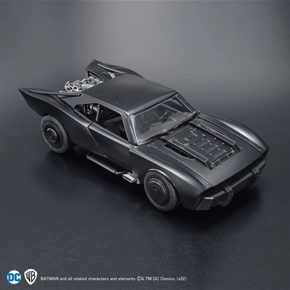 1/35 BATMOBILE (THE BATMAN VER.)
