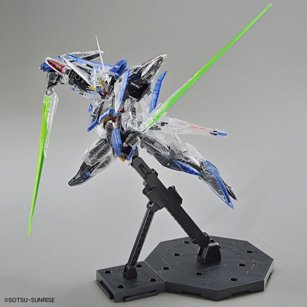 MG 1/100 ECLIPSE GUNDAM CLEAR COLOR