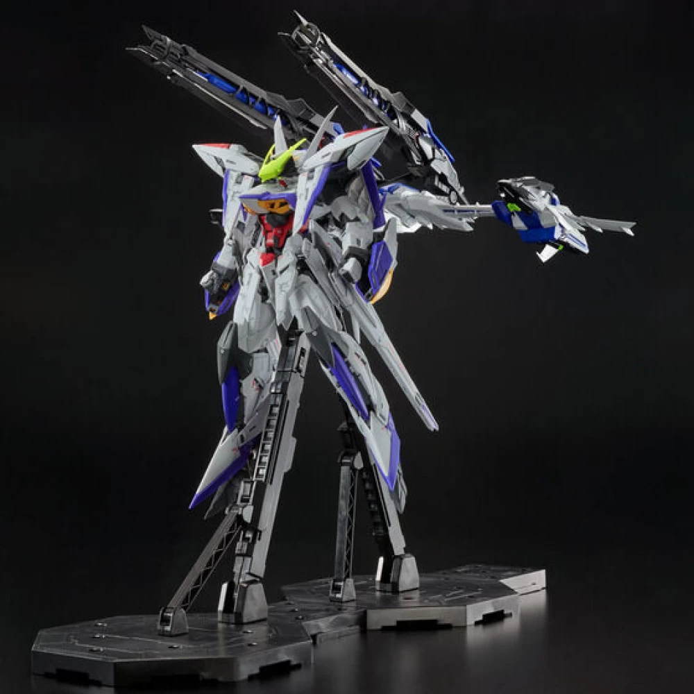 MG 1/100 ECLIPSE GUNDAM+RAIJIN STRIKER