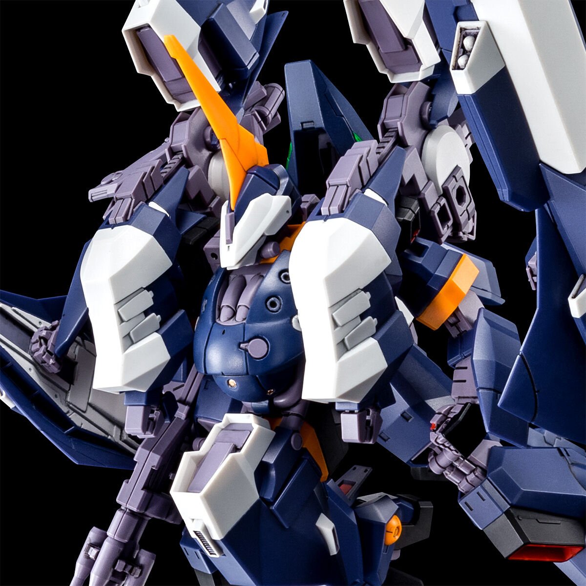 Maquette Gundam - 35 Wing Gundam Gunpla RG 1/144 13cm - Bandai Hobby
