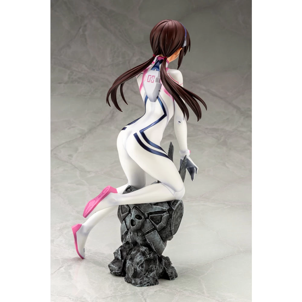 WHITE PLUGSUIT VER : MARI MAKINAMI – Image 8