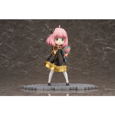 FURYU : ANYA FORGER