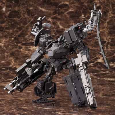 ARMORED CORE 1/72 UCR-10/L AGNI